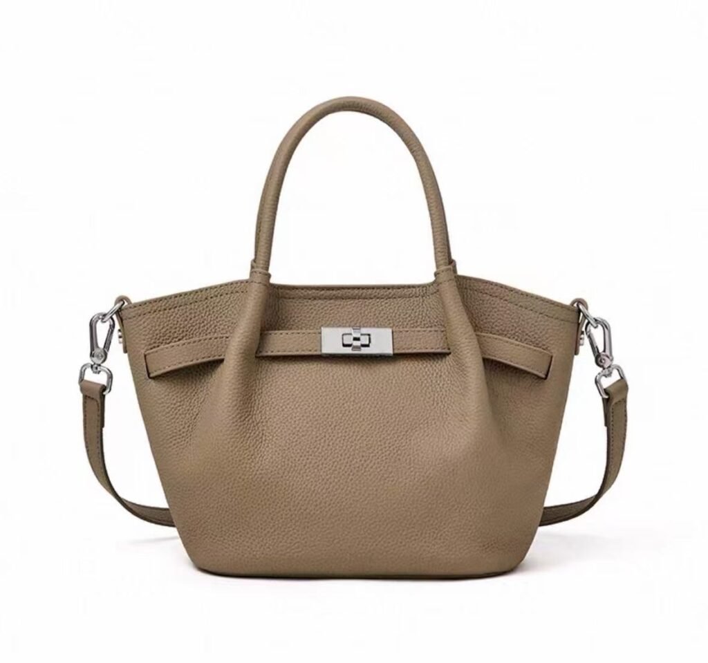 Crossbody bucket bag
