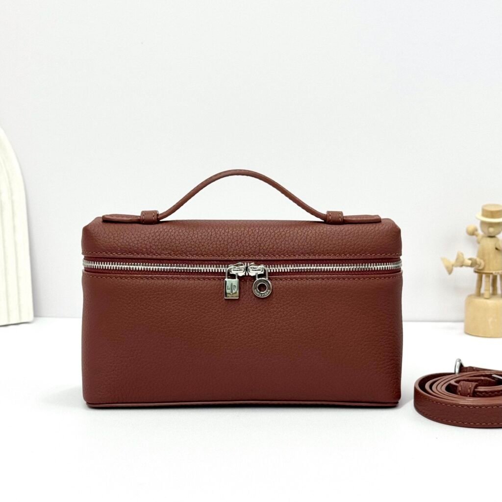 Loro Piana Extra Pocket L19