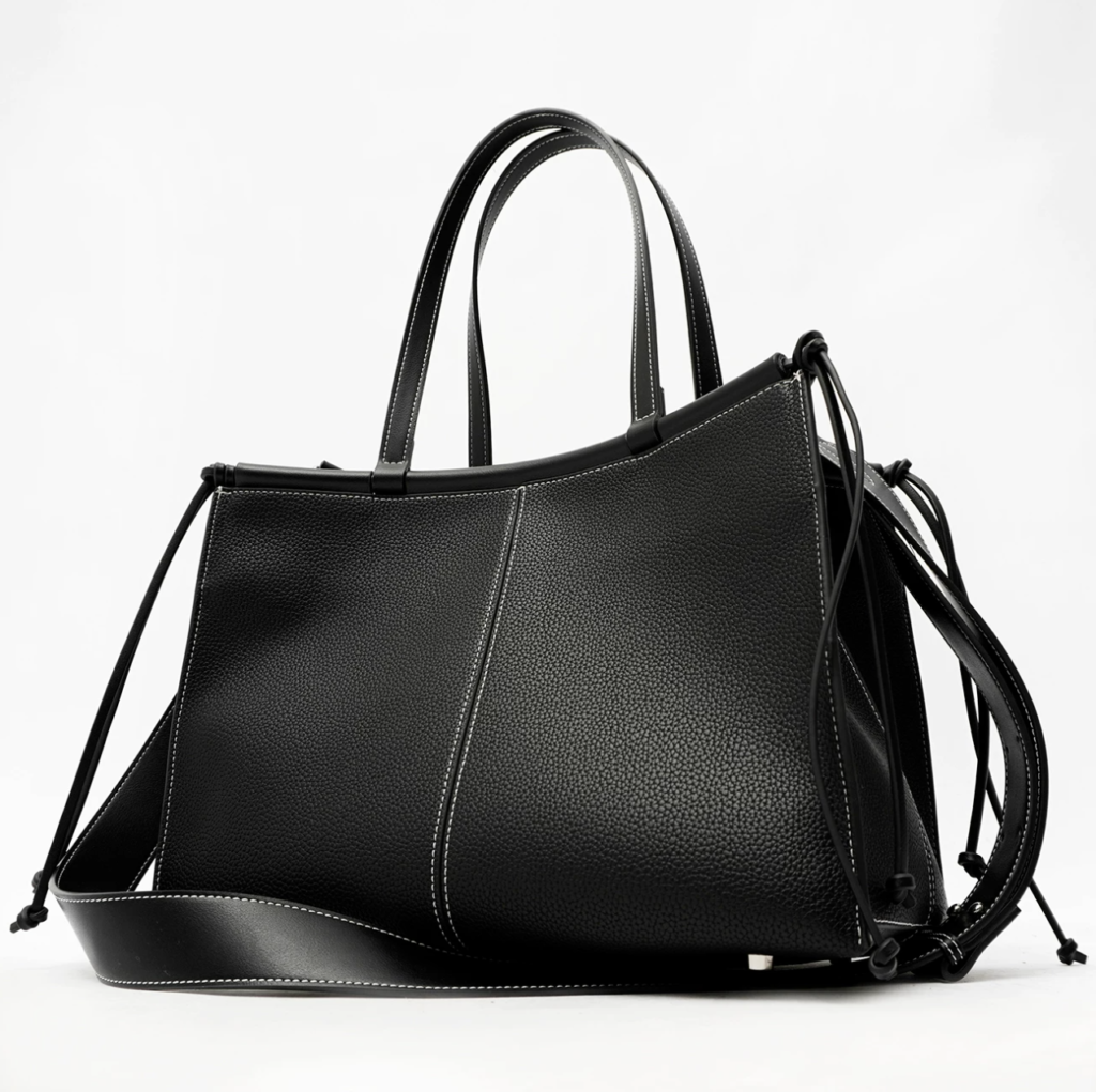 Modern premium commuting bag