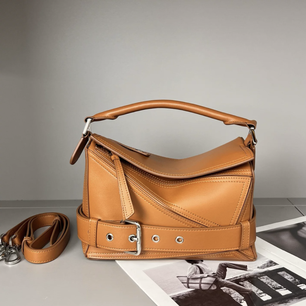 Geometric splicing crossbody bag